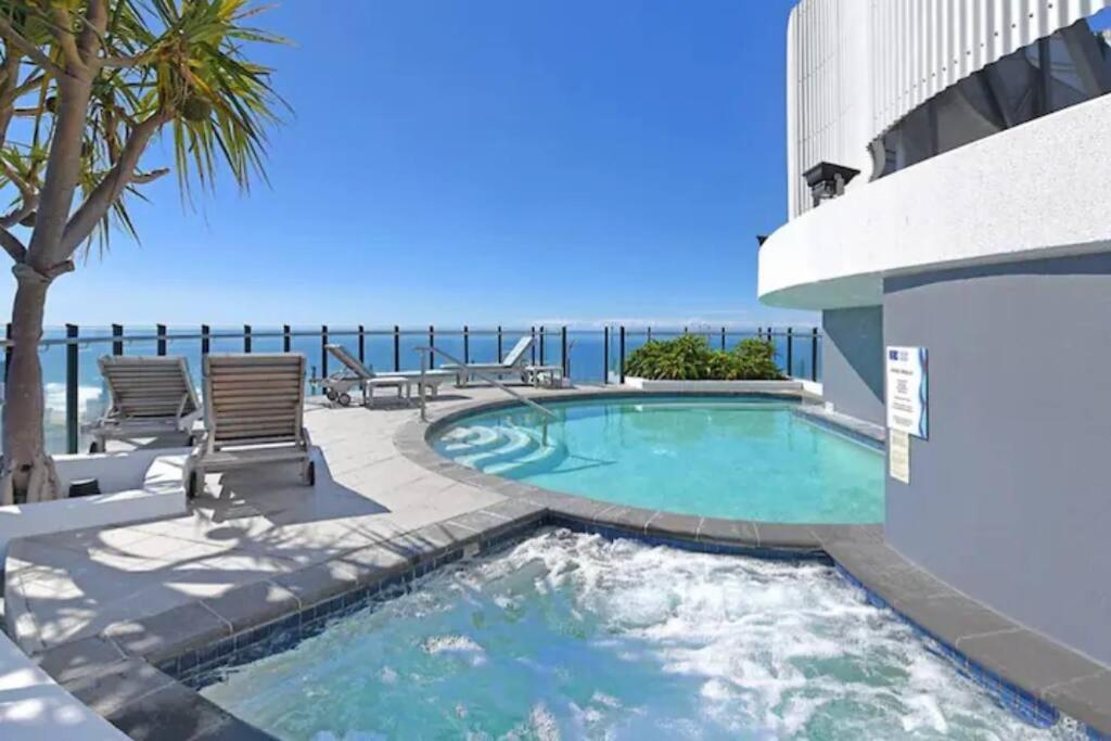 Apartment Modern Luxury With Breathtaking Ocean Views *